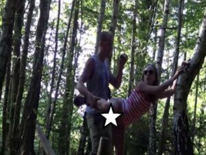 NataliaPearl Porno Video: Im Wald heimlich gefickt!
